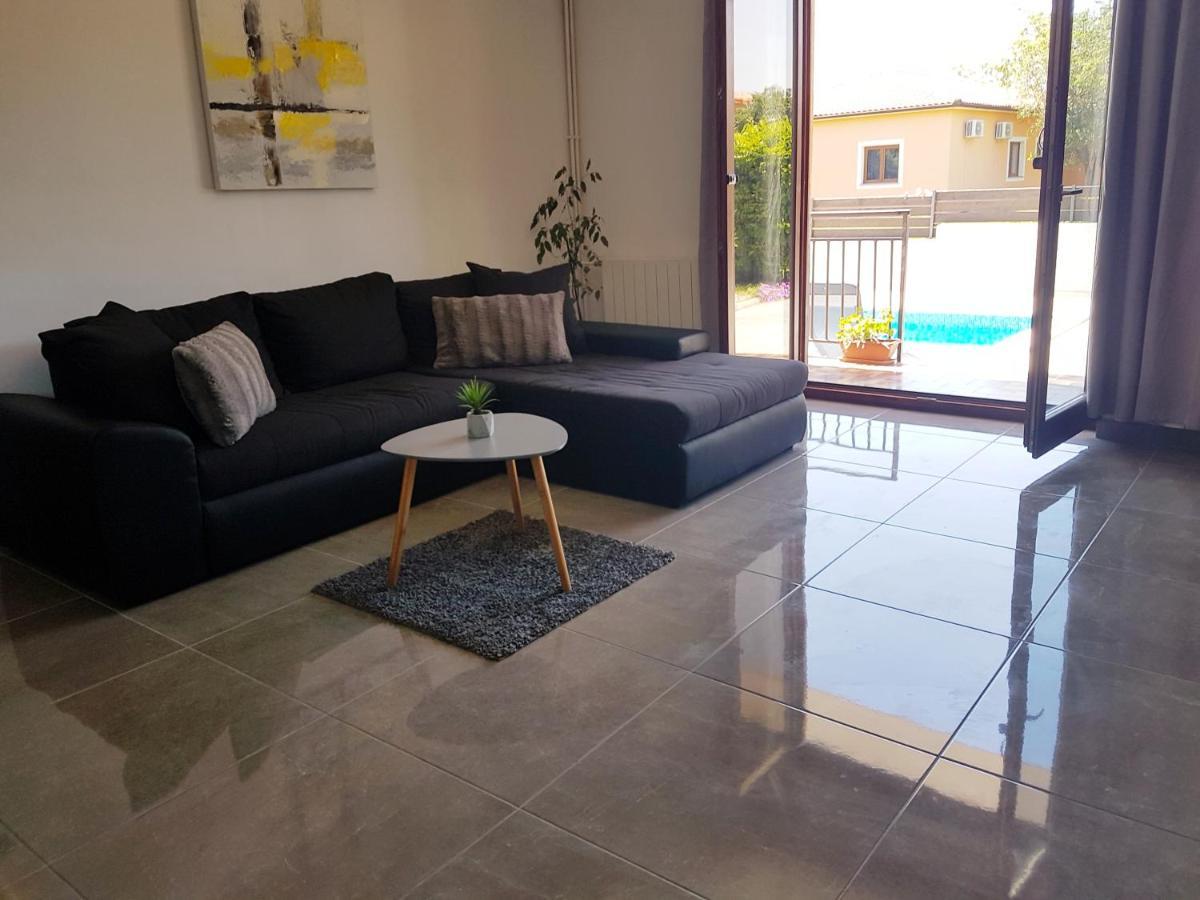 Villa House Bile Bicici Esterno foto