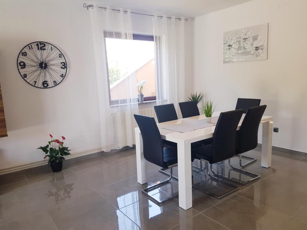 Villa House Bile Bicici Esterno foto